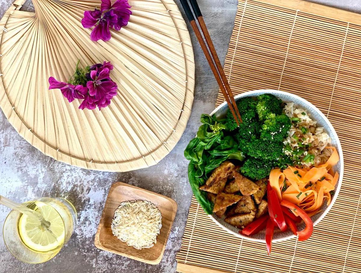 Buddha Bowl with Marinated Tempeh