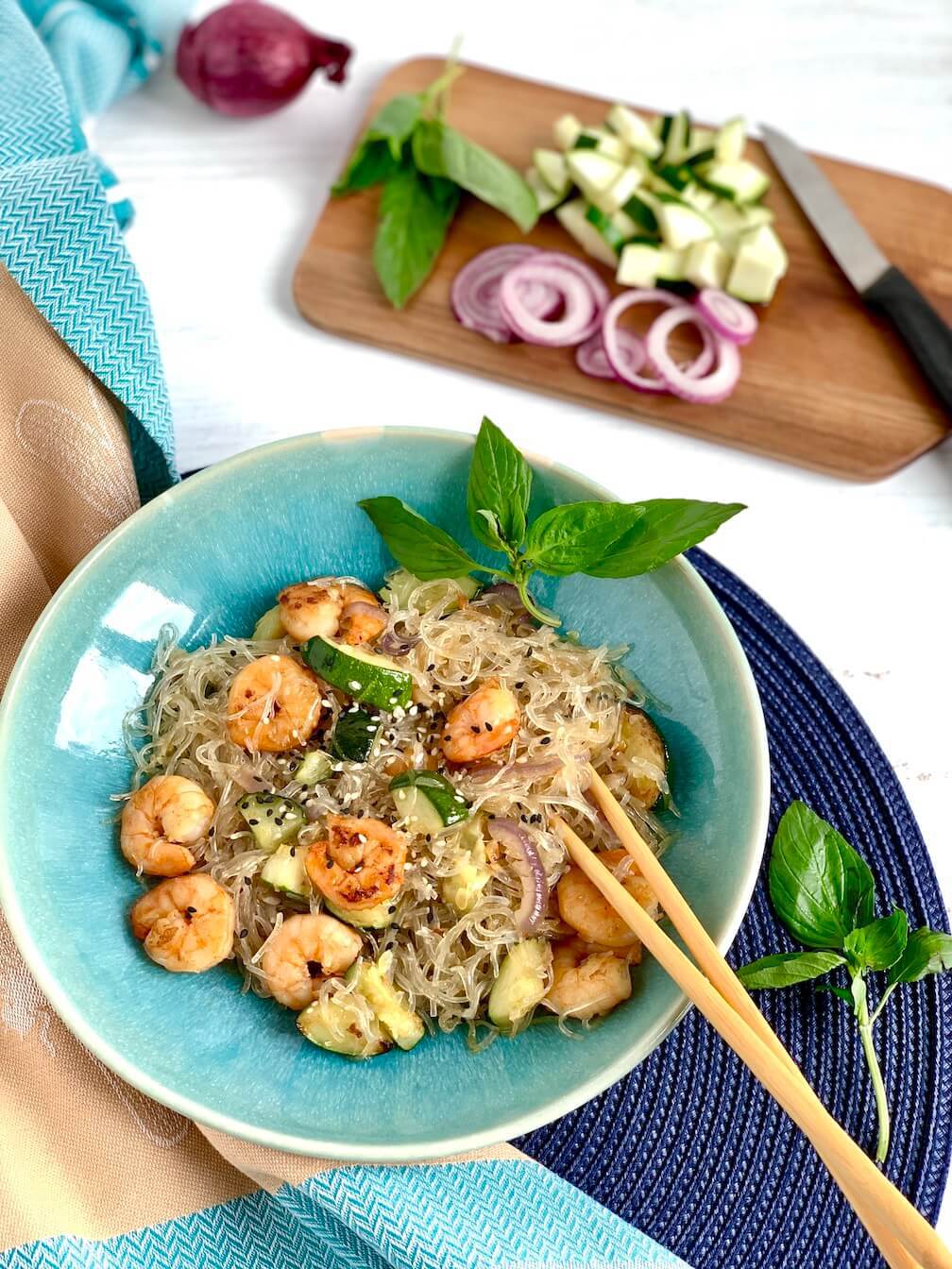 Noodles with Zucchini and Garlic Shrimps 1